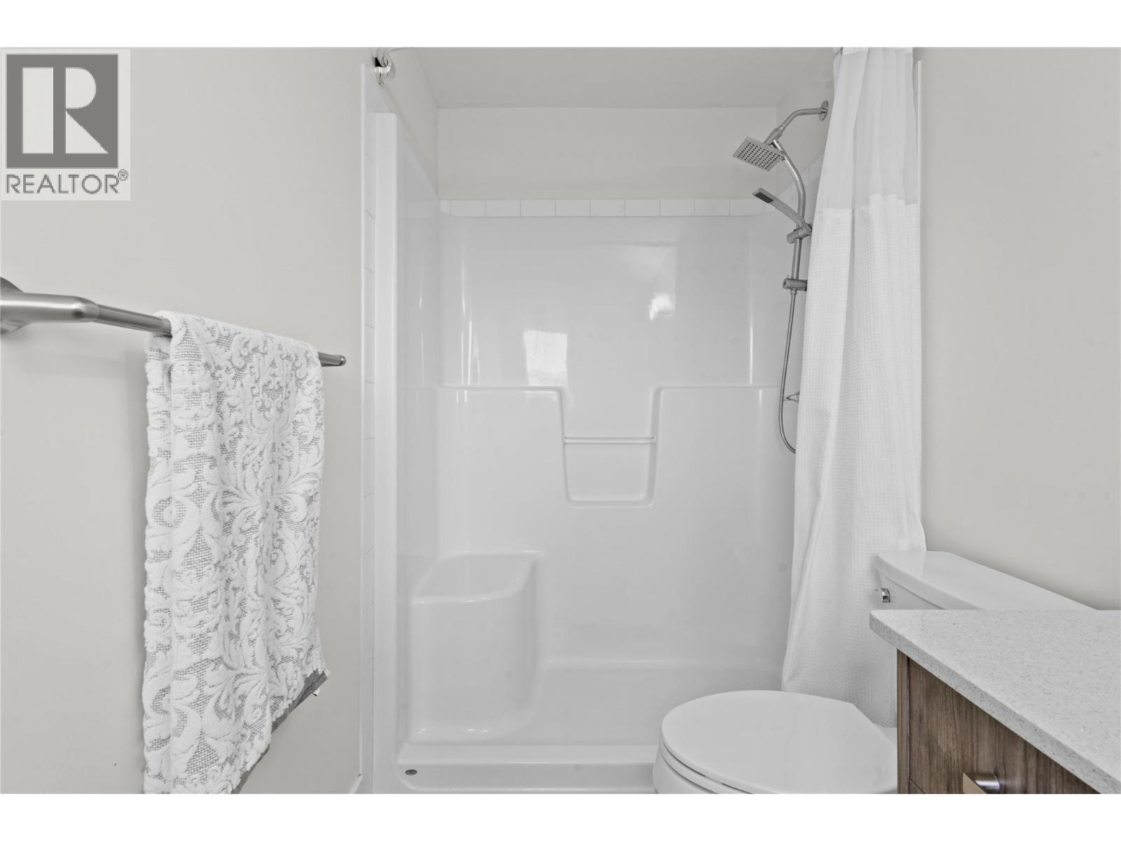 933 Mt Robson Place Unit# 34, Vernon, British Columbia  V1B 4G4 - Photo 22 - 10365065