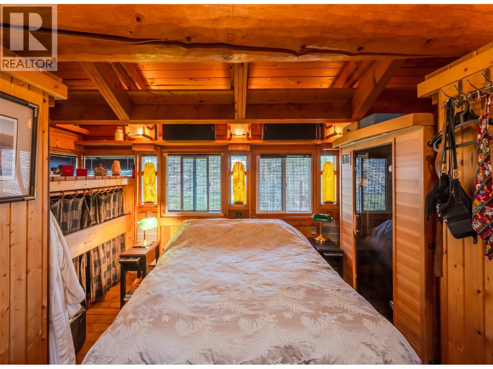 222 Old Camp Mckinney Road, Oliver, British Columbia  V0H 1T8 - Photo 24 - 10365061