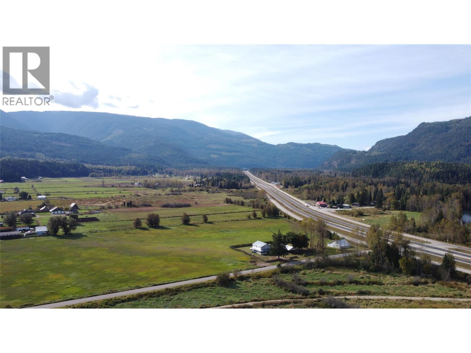 00 Oxbow Frontage Road, Malakwa, British Columbia  V0E 2J0 - Photo 3 - 10364767