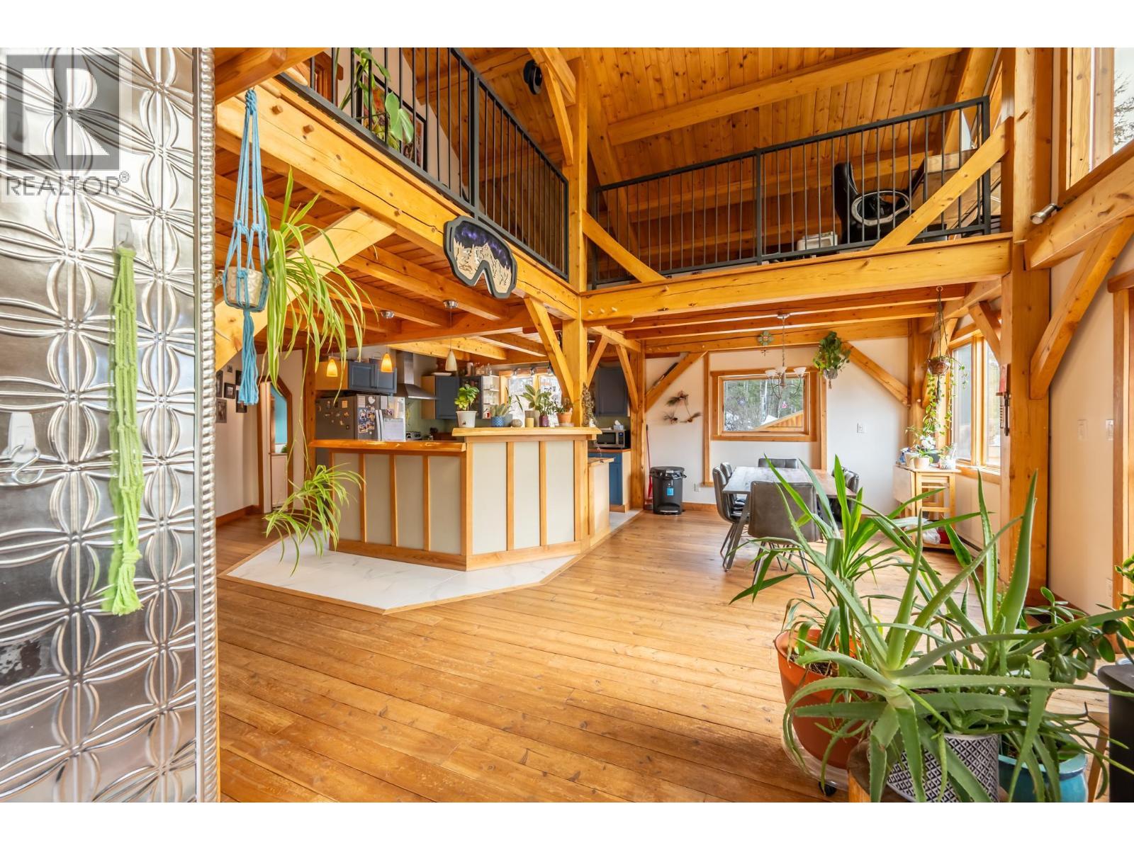 2360 Trans Canada  N Highway, Golden, British Columbia  V0A 1H1 - Photo 10 - 10365189