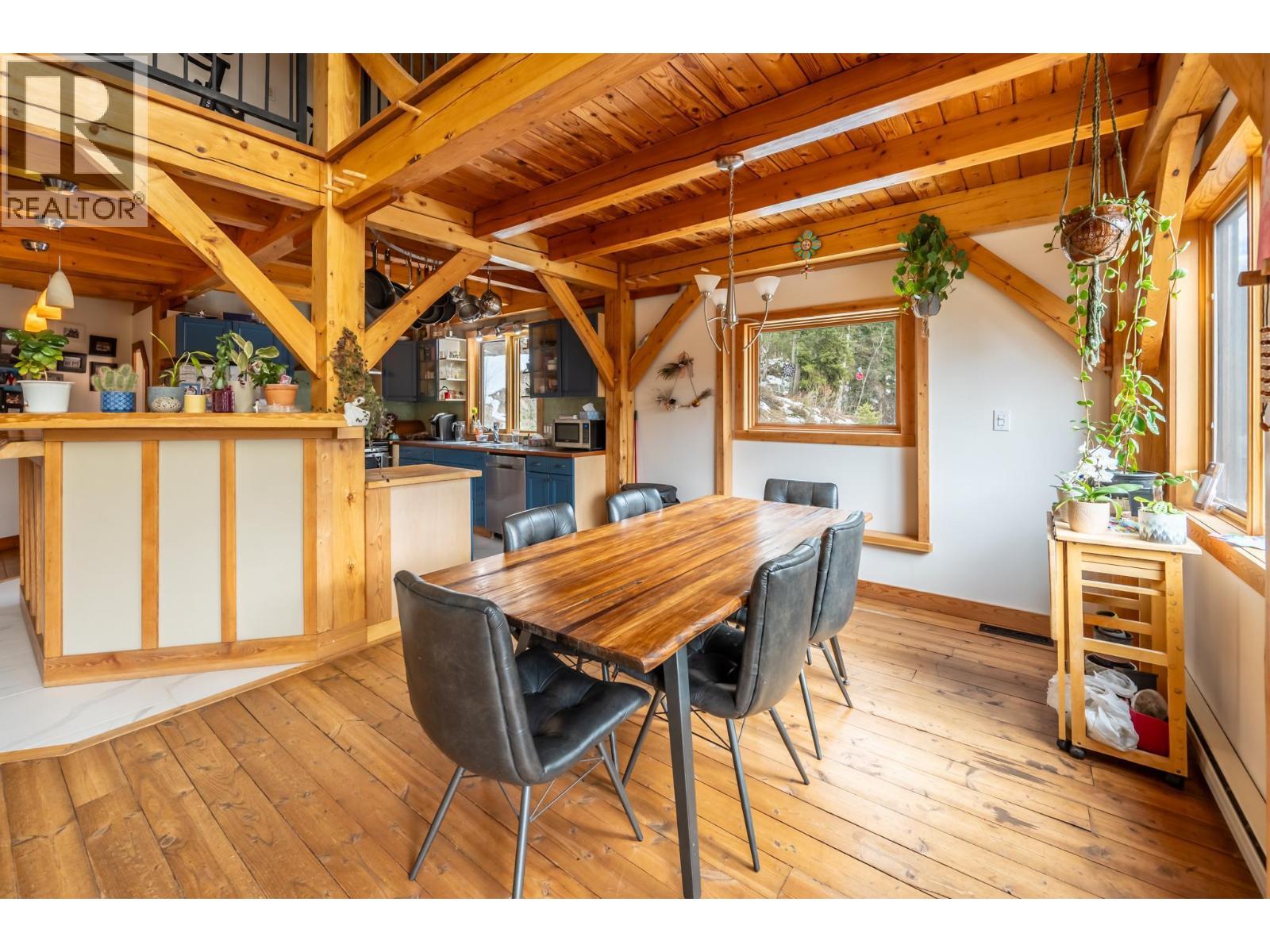 2360 Trans Canada  N Highway, Golden, British Columbia  V0A 1H1 - Photo 11 - 10365189