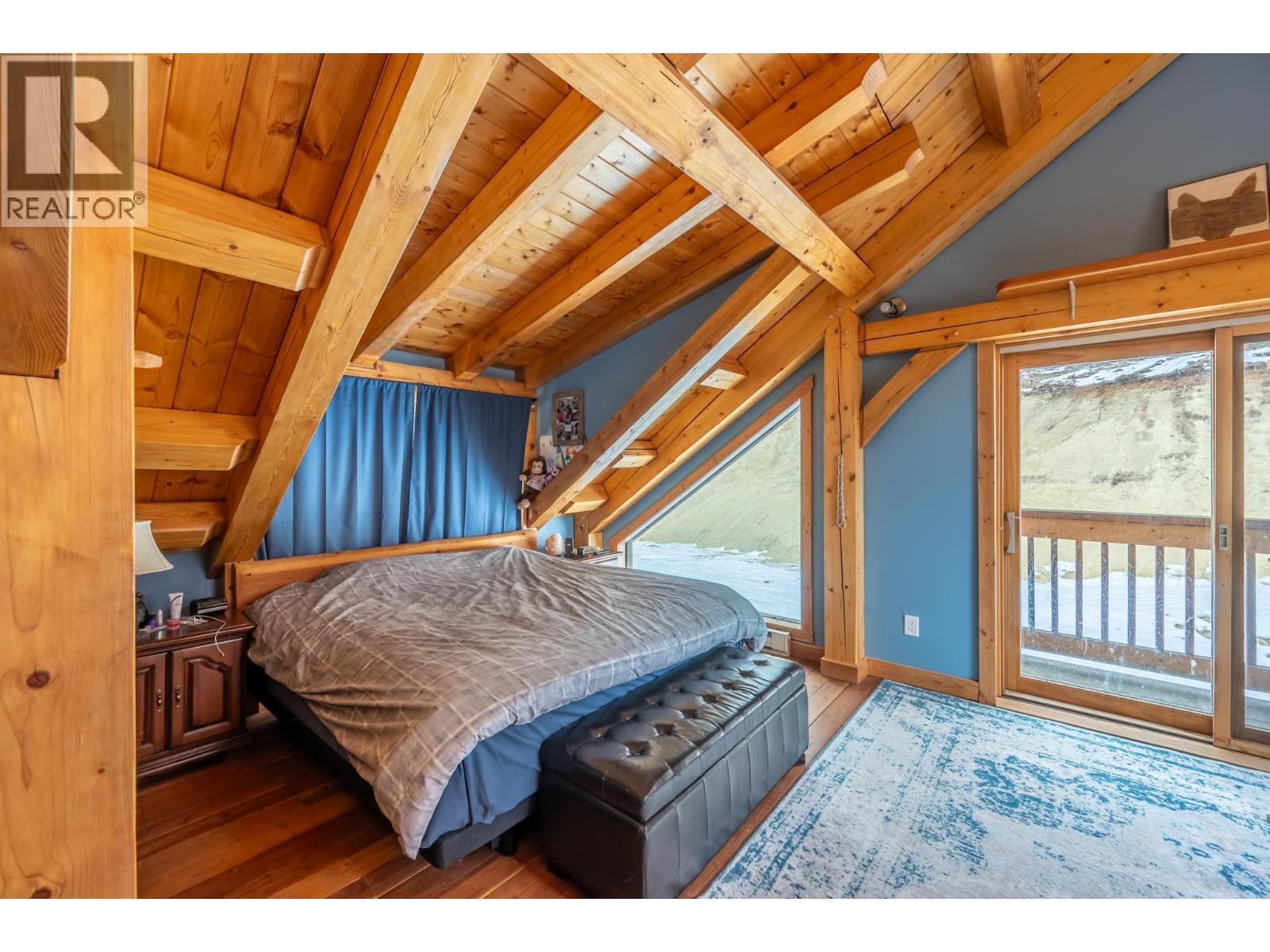 2360 Trans Canada  N Highway, Golden, British Columbia  V0A 1H1 - Photo 34 - 10365189