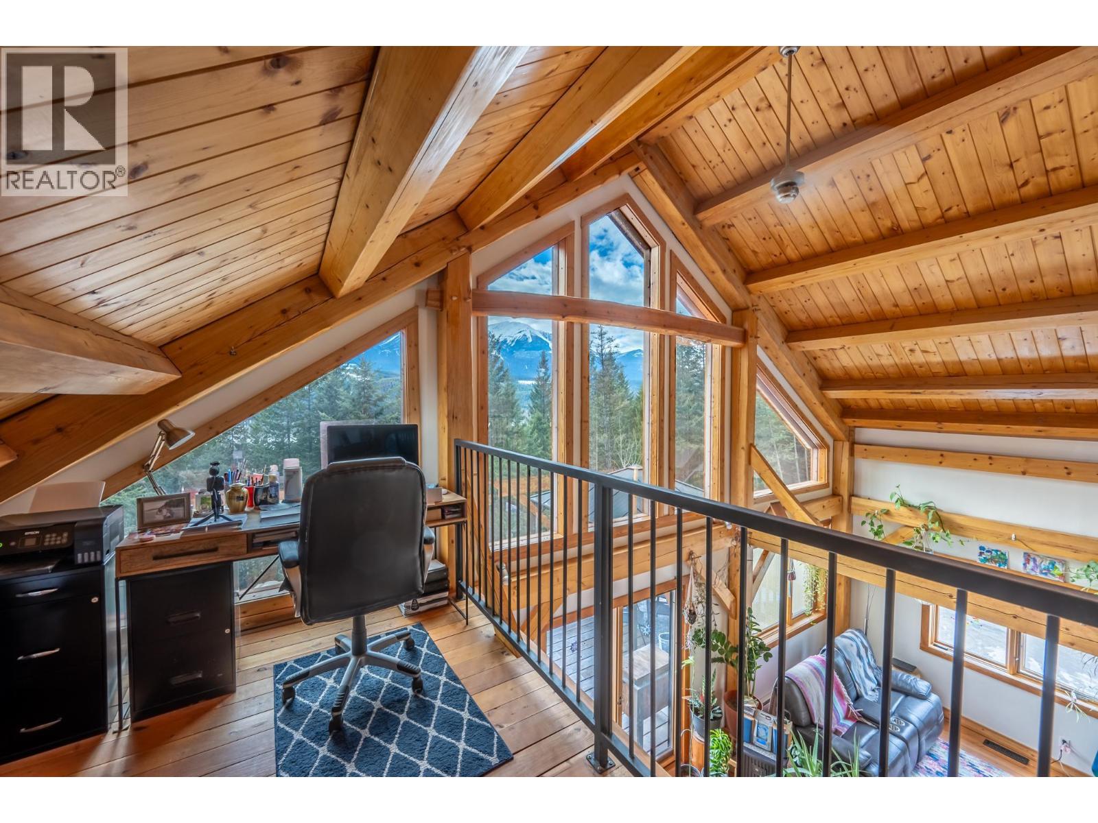 2360 Trans Canada  N Highway, Golden, British Columbia  V0A 1H1 - Photo 43 - 10365189