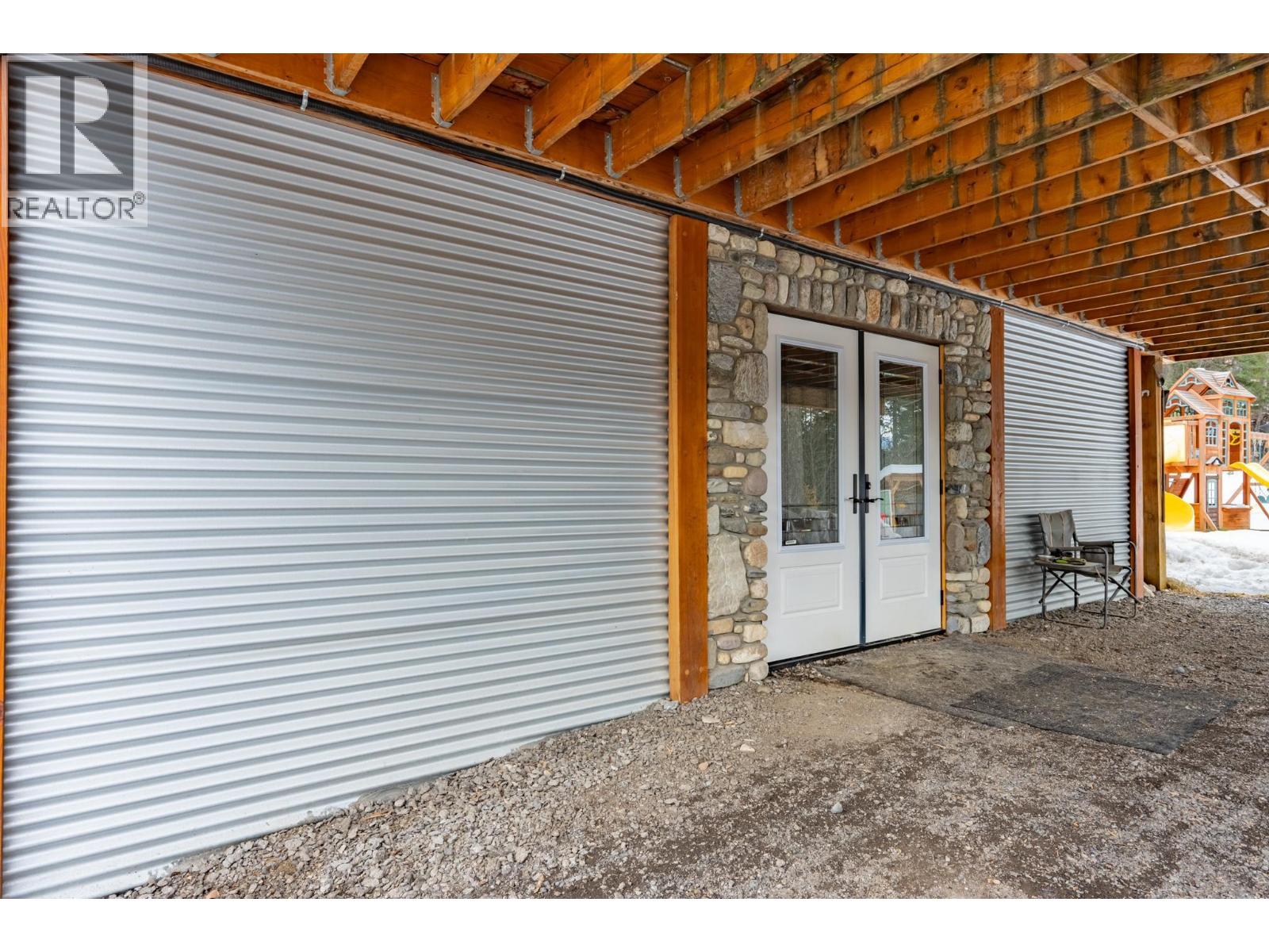 2360 Trans Canada  N Highway, Golden, British Columbia  V0A 1H1 - Photo 61 - 10365189