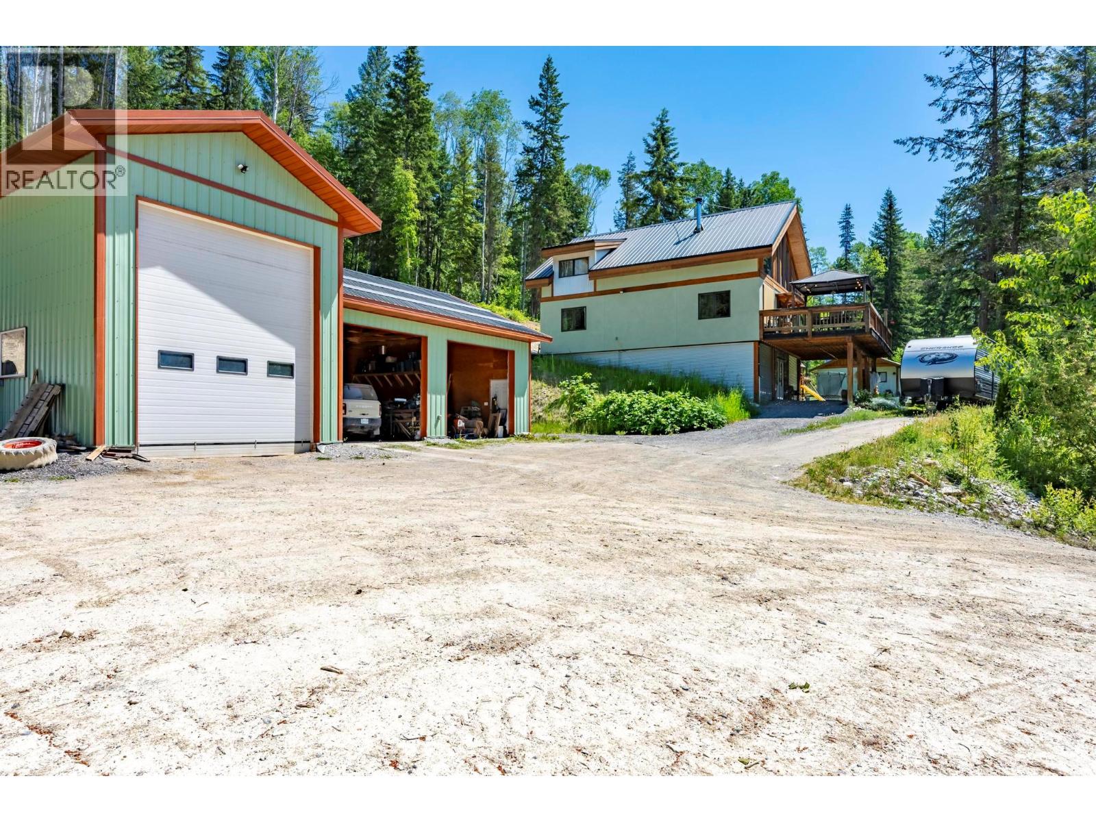 2360 Trans Canada  N Highway, Golden, British Columbia  V0A 1H1 - Photo 82 - 10365189