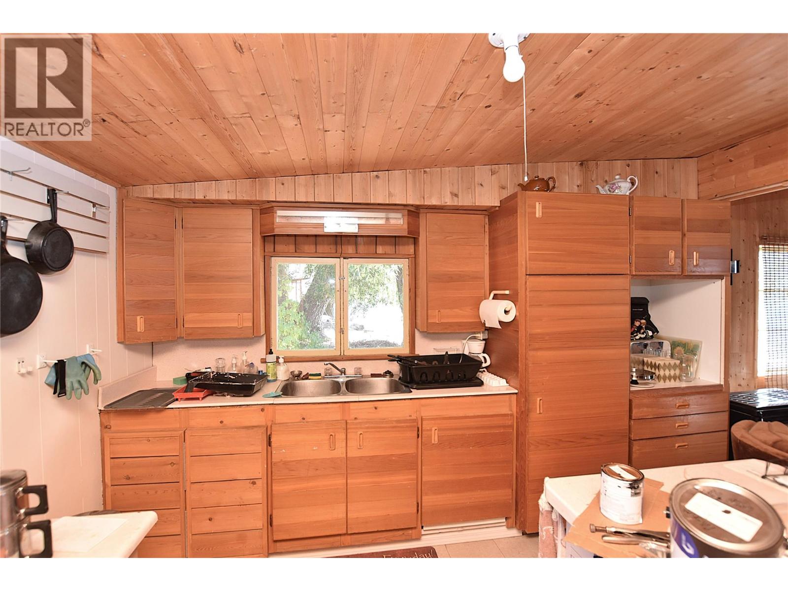 3 Mary Anne's Road, Vernon, British Columbia  V1H 2C8 - Photo 15 - 10365136