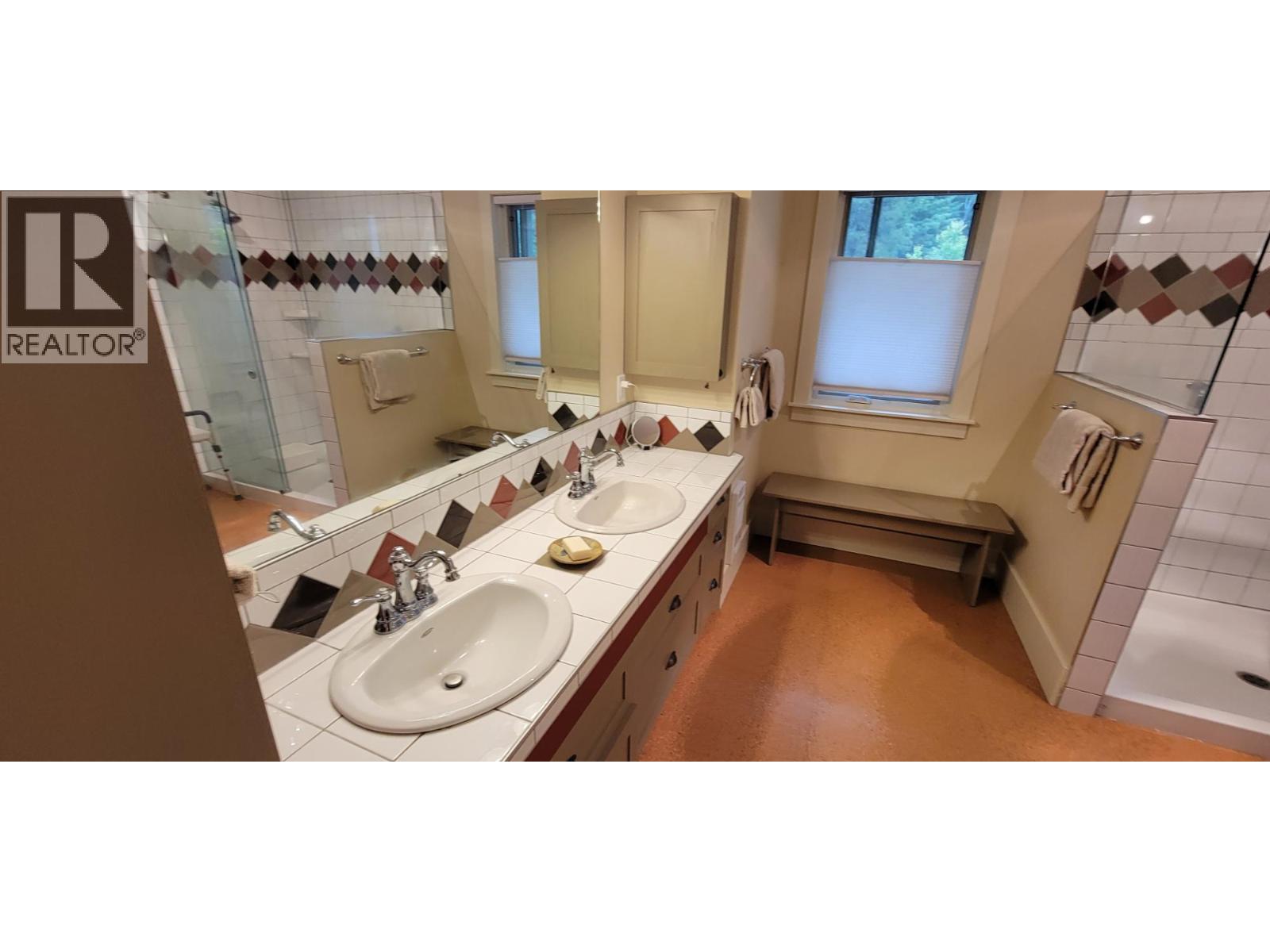 1305 Denver Siding Road, New Denver, British Columbia  V0G 1S1 - Photo 18 - 10365030