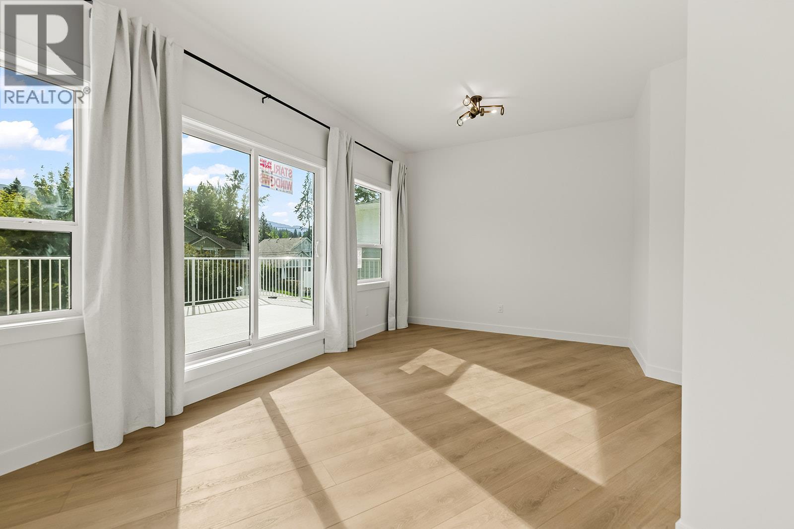 882 Hubbard Road, Kelowna, British Columbia  V1W 1N9 - Photo 34 - 10365147