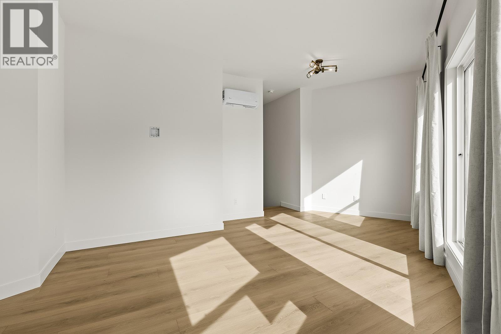 882 Hubbard Road, Kelowna, British Columbia  V1W 1N9 - Photo 35 - 10365147