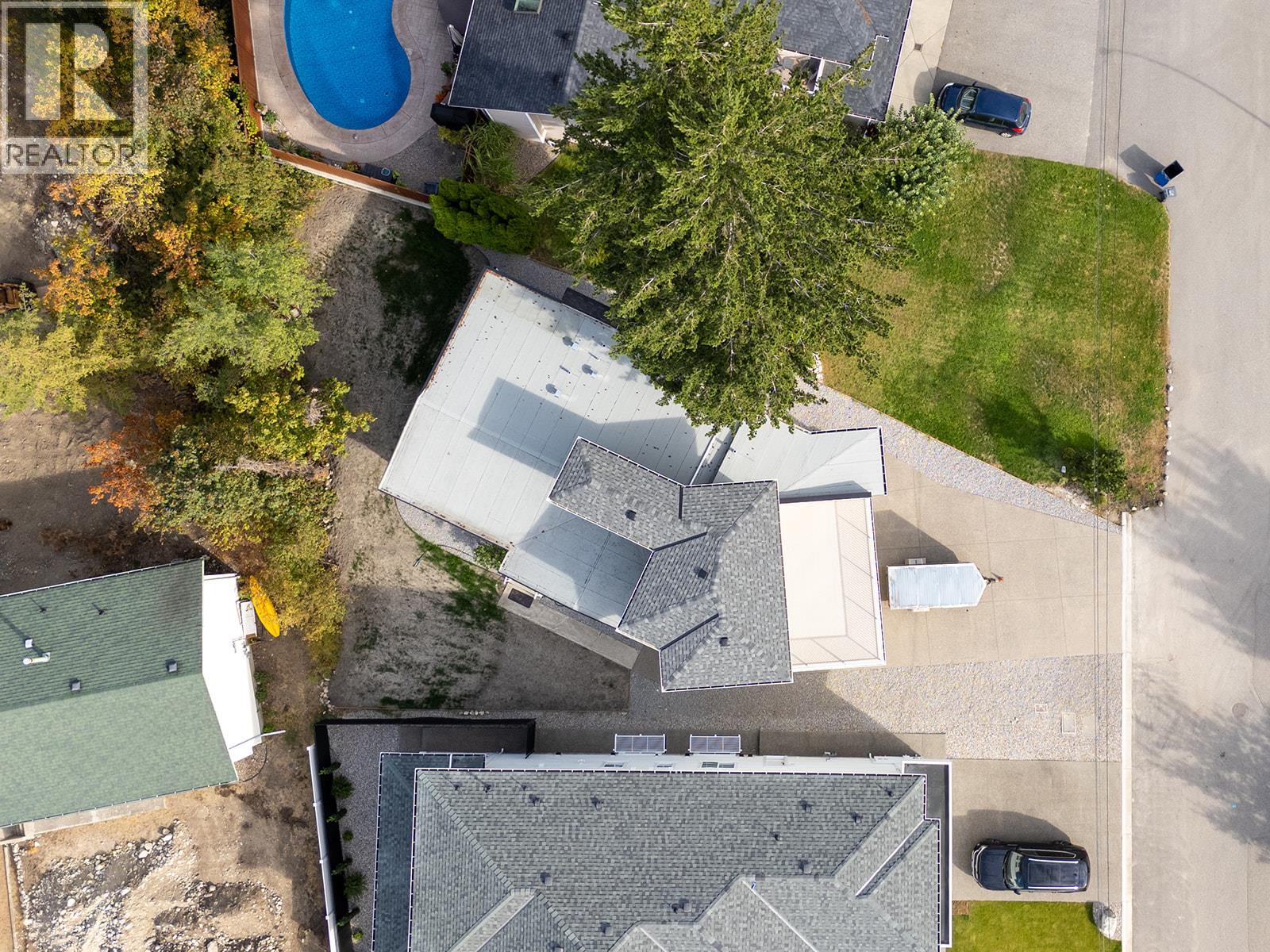 882 Hubbard Road, Kelowna, British Columbia  V1W 1N9 - Photo 46 - 10365147