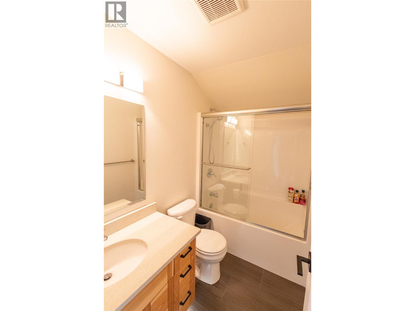 18252 Angus Road, Lake Country, British Columbia  V4V 1B6 - Photo 55 - 10365210