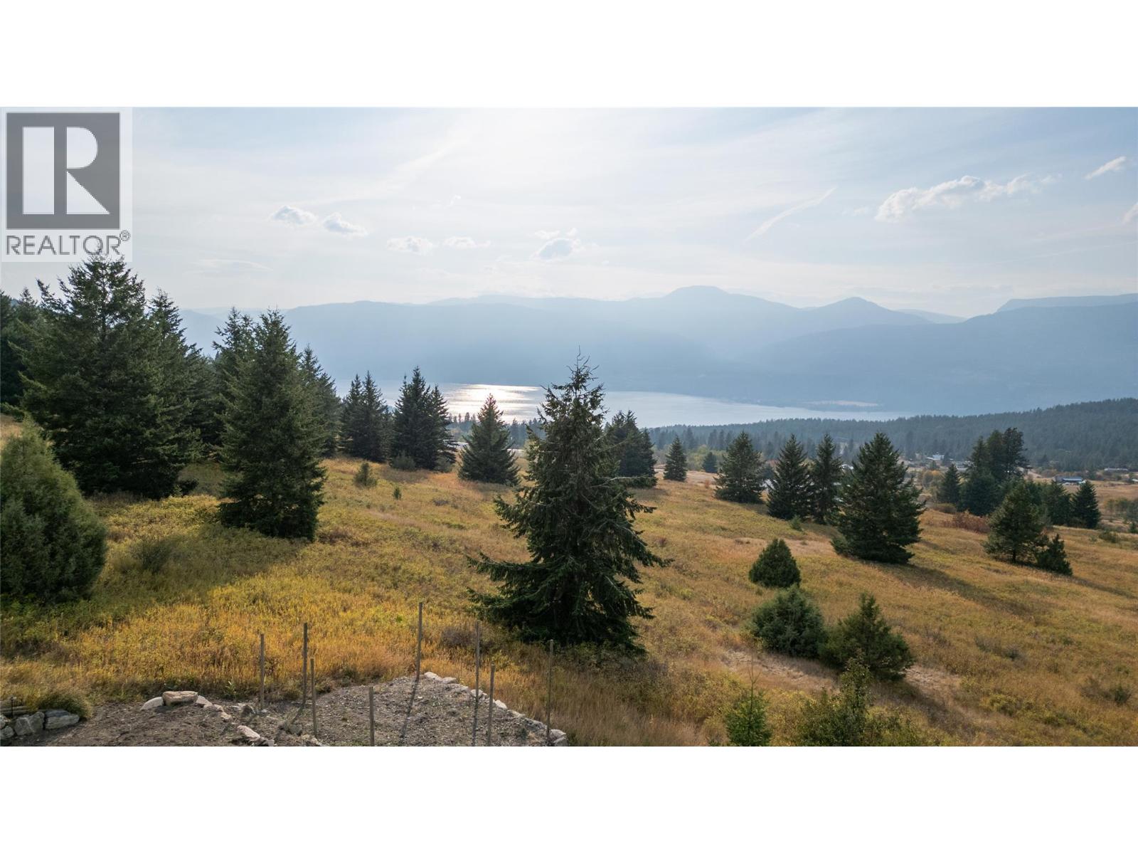 18252 Angus Road, Lake Country, British Columbia  V4V 1B6 - Photo 6 - 10365210