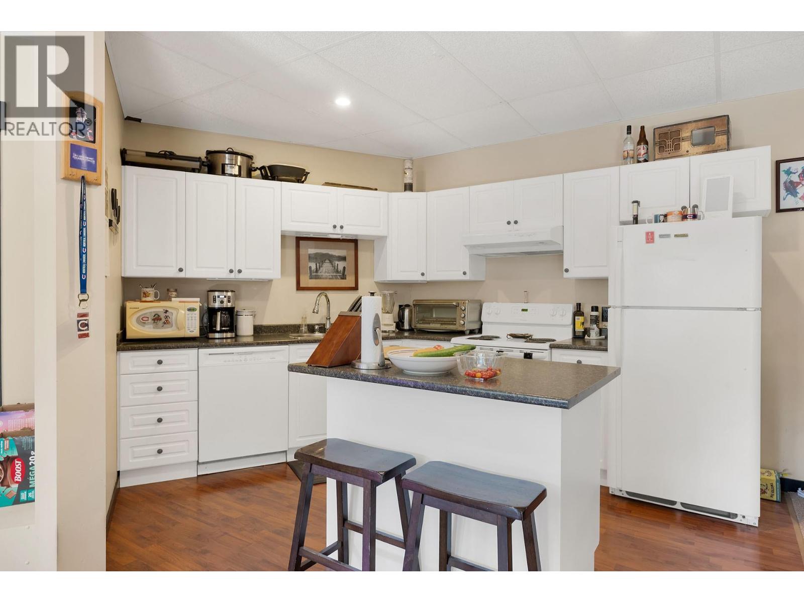 5833 Todd Road, Kamloops, British Columbia  V2C 6P2 - Photo 51 - 10365159