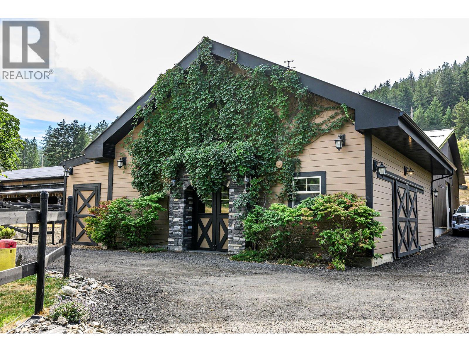 5833 Todd Road, Kamloops, British Columbia  V2C 6P2 - Photo 64 - 10365159