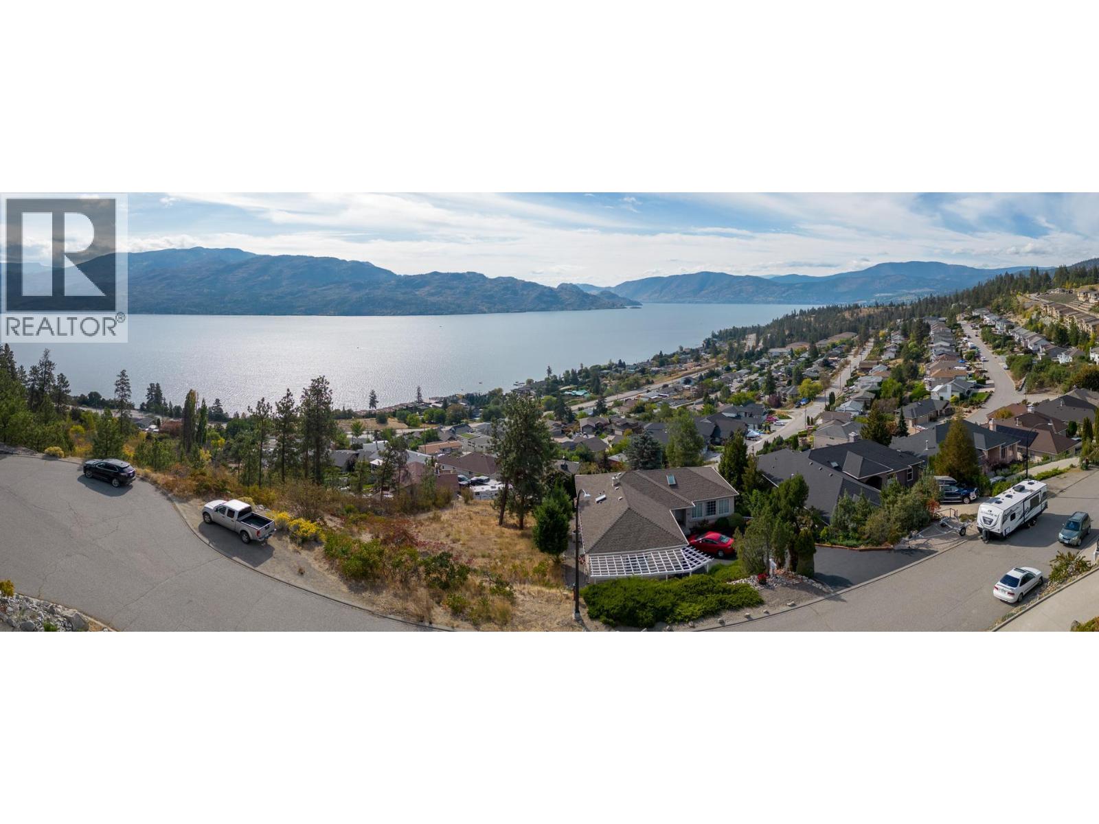5166 Macneill Court, Peachland, British Columbia  V0H 1X2 - Photo 2 - 10365235