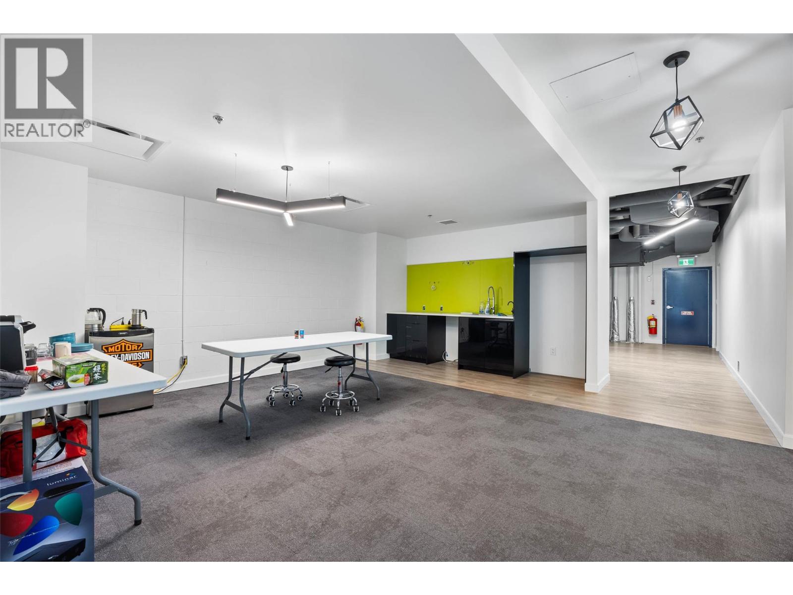 630 Victoria Street, Kamloops, British Columbia  V2C 2B4 - Photo 9 - 10365131