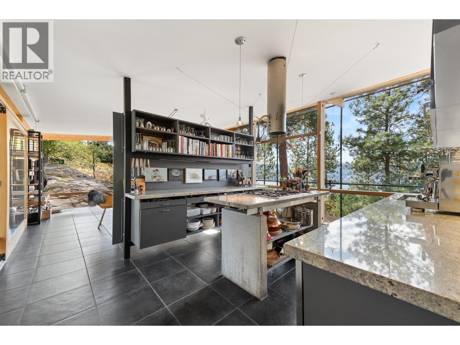 2843 Arawana Place, Naramata, British Columbia  V0H 1N0 - Photo 12 - 10365059