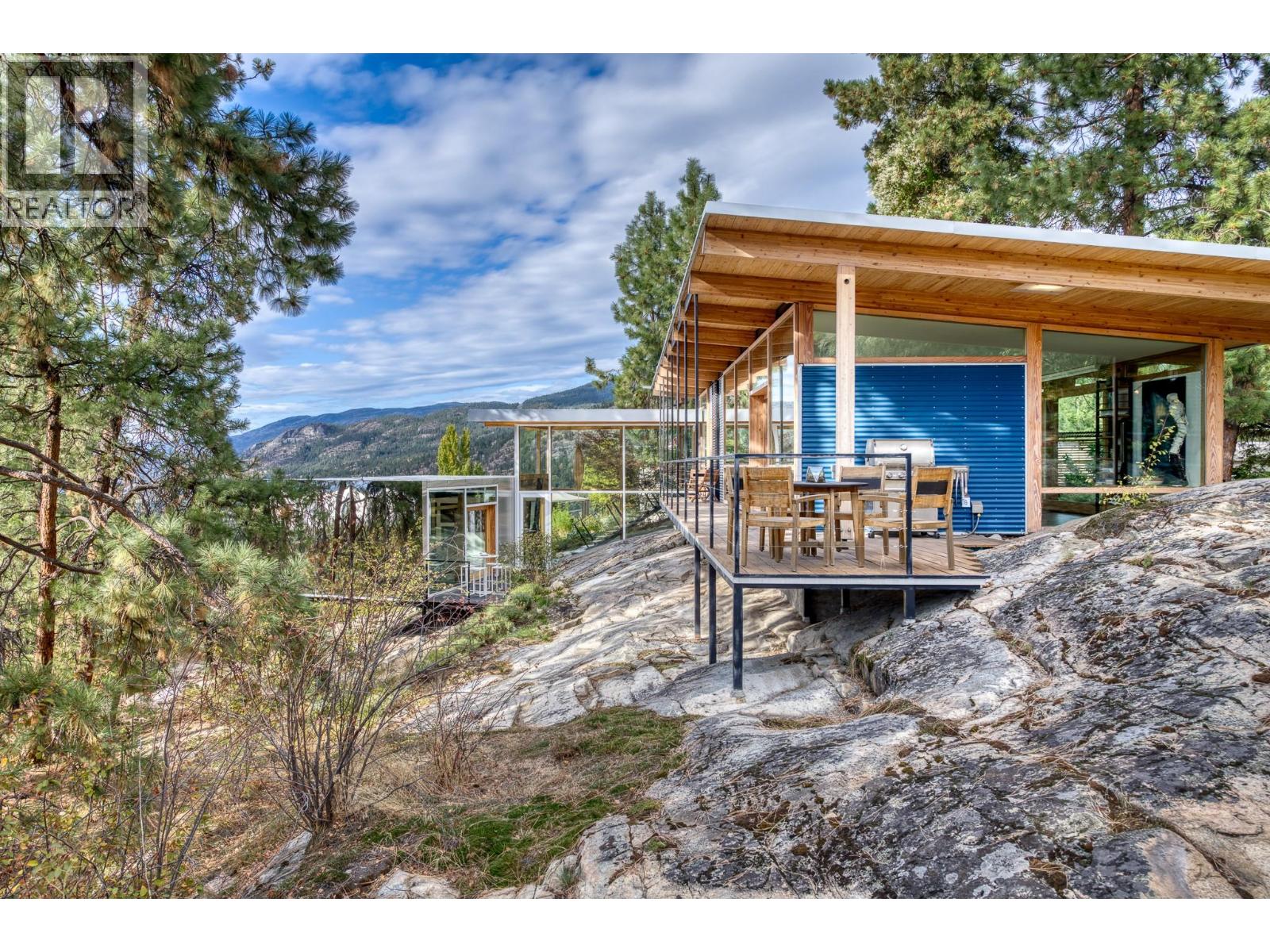 2843 Arawana Place, Naramata, British Columbia  V0H 1N0 - Photo 30 - 10365059