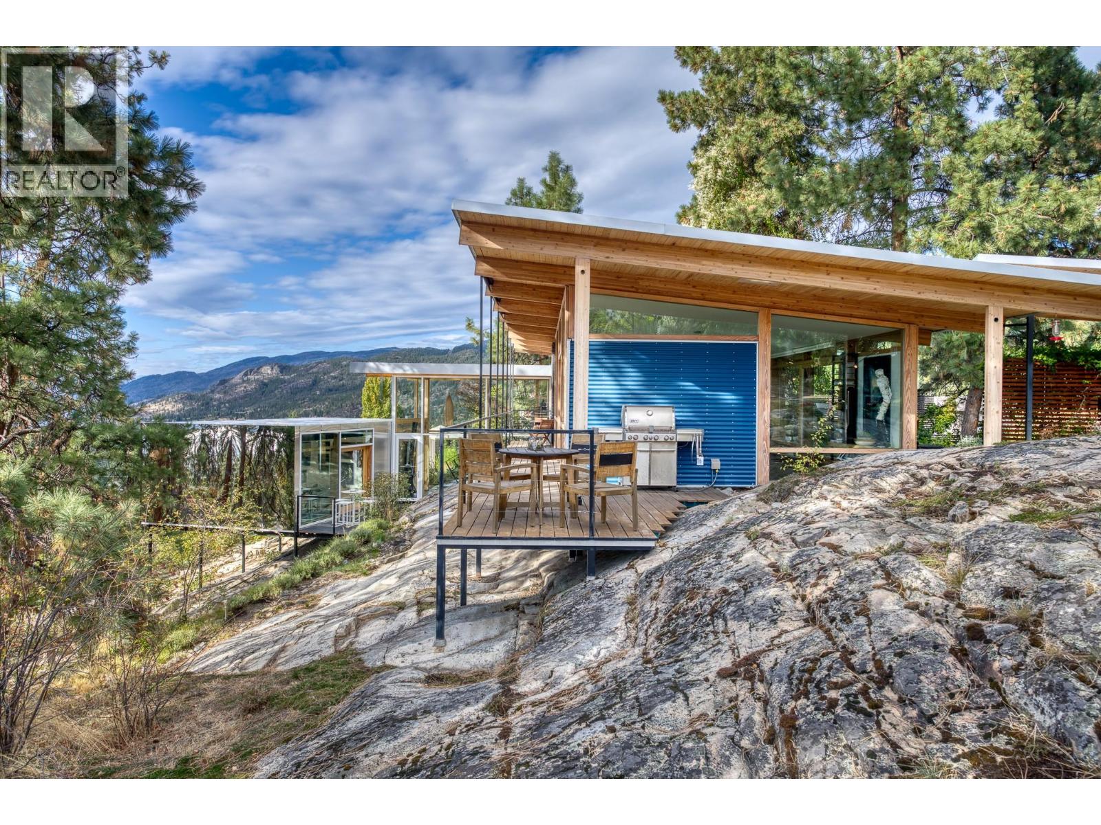 2843 Arawana Place, Naramata, British Columbia  V0H 1N0 - Photo 31 - 10365059