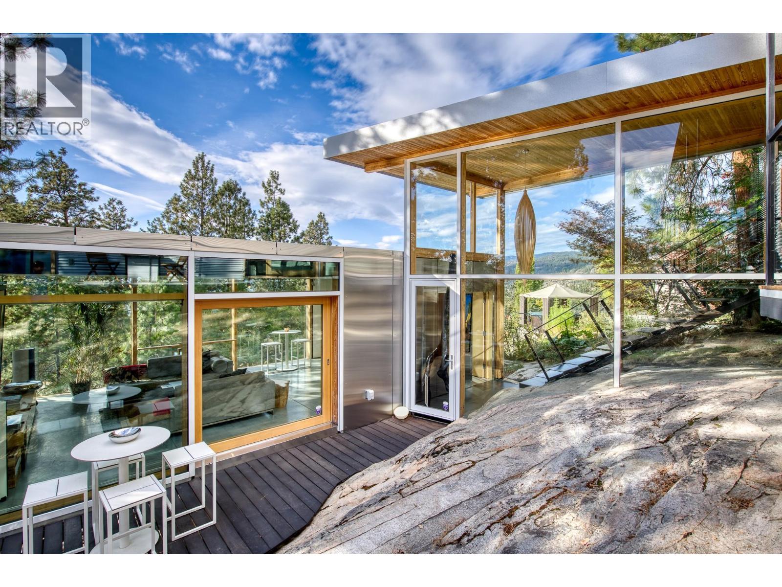2843 Arawana Place, Naramata, British Columbia  V0H 1N0 - Photo 45 - 10365059