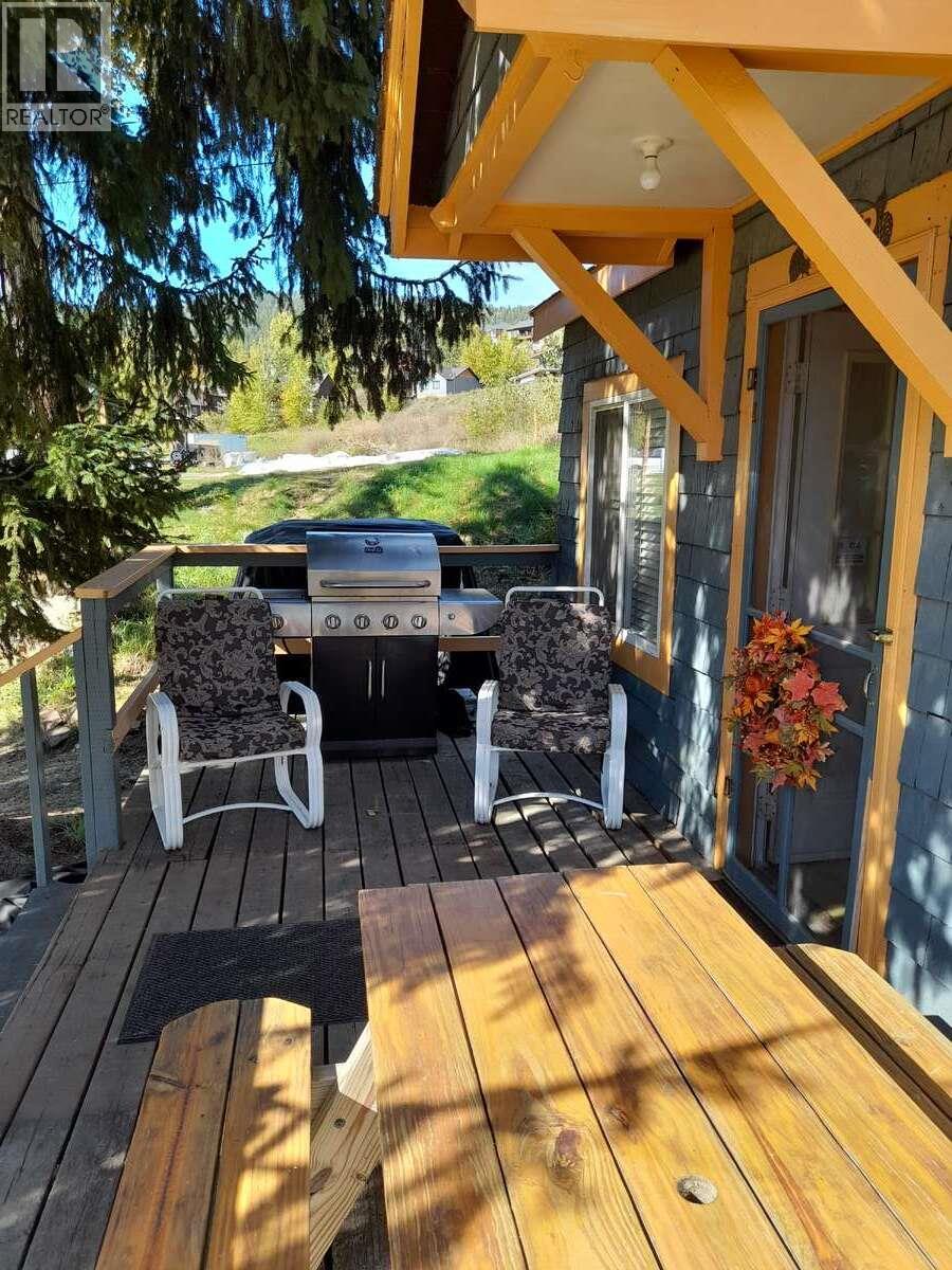 417 Copper Road, Rossland, British Columbia  V0G 1Y0 - Photo 10 - 10365273