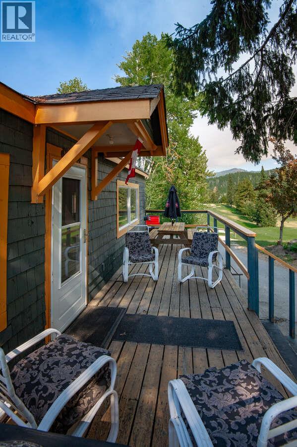 417 Copper Road, Rossland, British Columbia  V0G 1Y0 - Photo 11 - 10365273