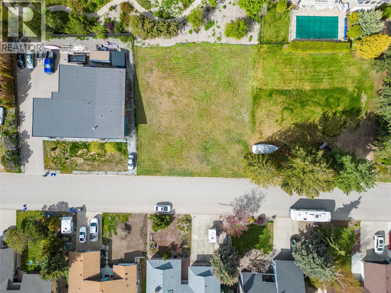 435 Scenic Drive, Coldstream, British Columbia  V1B 2W9 - Photo 1 - 10365294