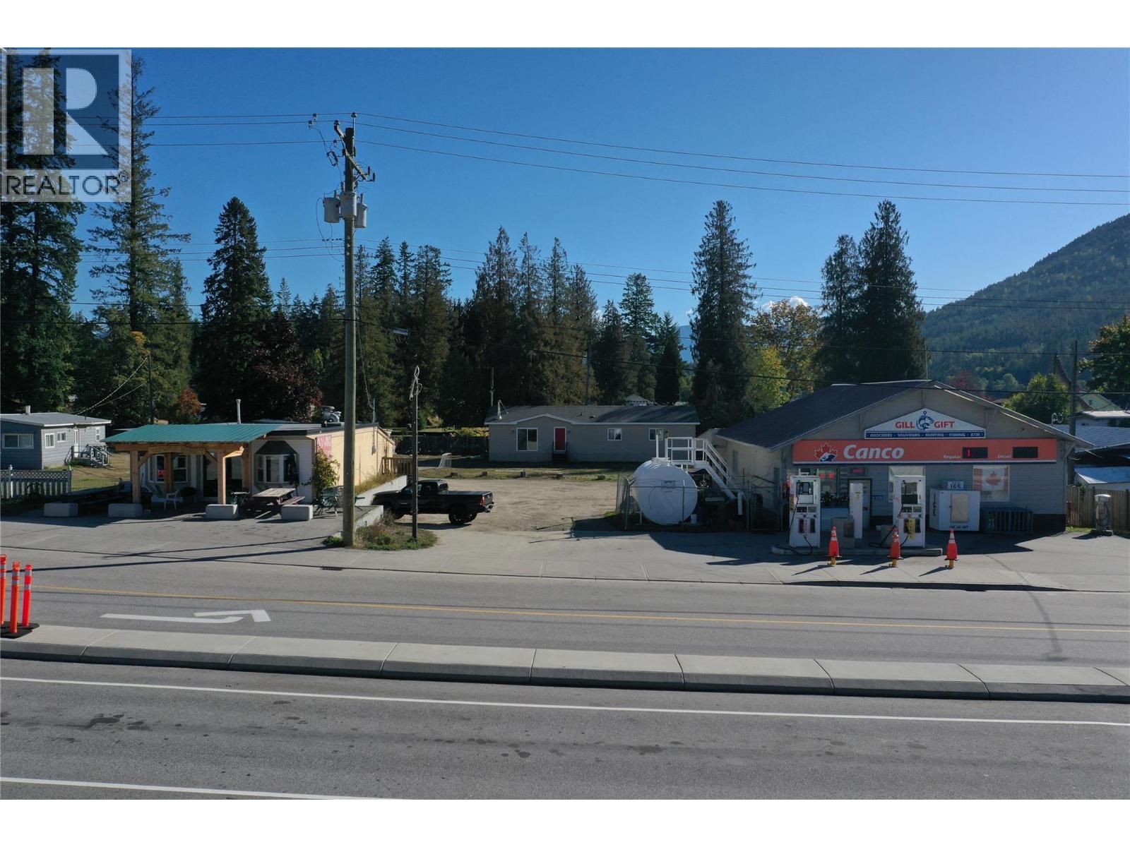 450 Balfour Ferry Road, Balfour, British Columbia  V0G 1C0 - Photo 29 - 10365237