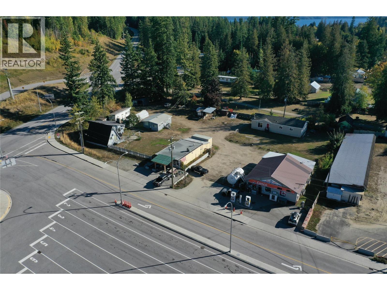 450 Balfour Ferry Road, Balfour, British Columbia  V0G 1C0 - Photo 6 - 10365237