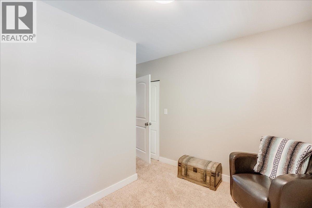 6010 Harrop-Procter Road, Nelson, British Columbia  V1L 6P7 - Photo 31 - 10365212