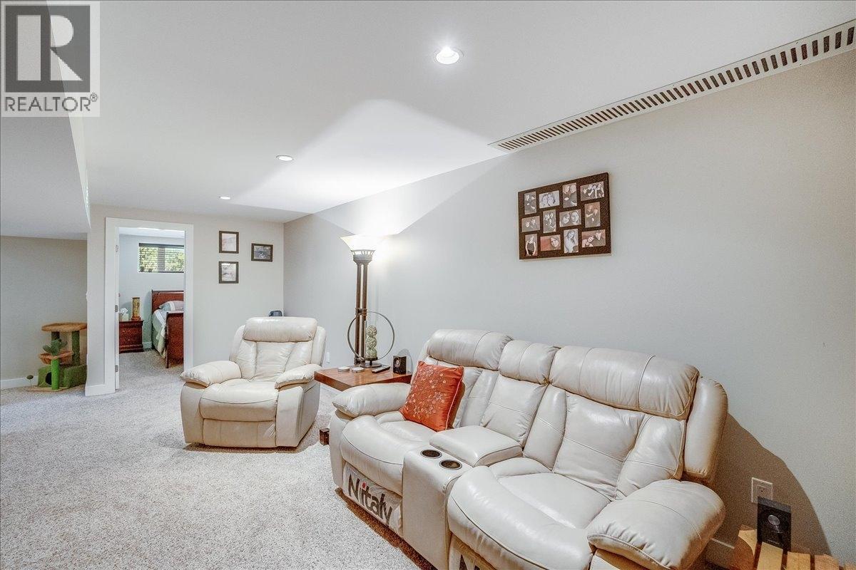 6010 Harrop-Procter Road, Nelson, British Columbia  V1L 6P7 - Photo 41 - 10365212