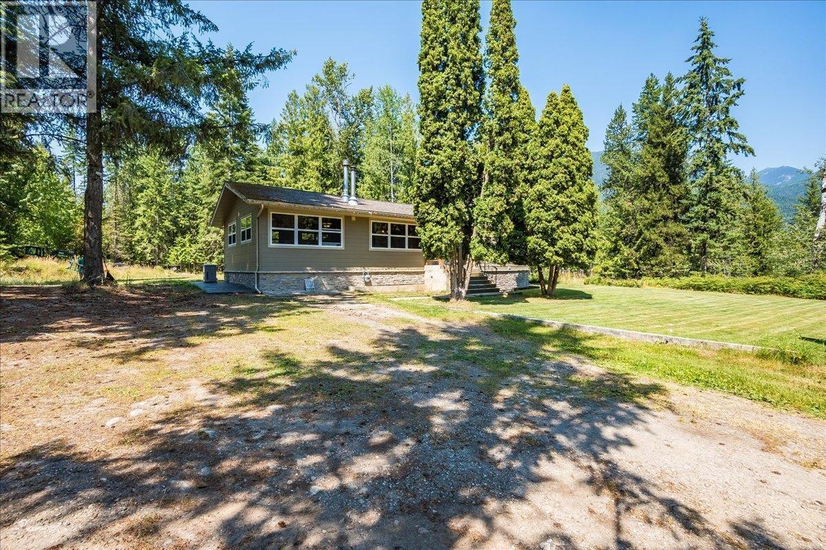 6010 Harrop-Procter Road, Nelson, British Columbia  V1L 6P7 - Photo 58 - 10365212
