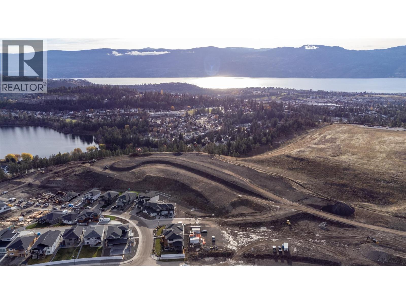 2703 Ridgemount Drive, West Kelowna, British Columbia  V4T 0E3 - Photo 3 - 10364666