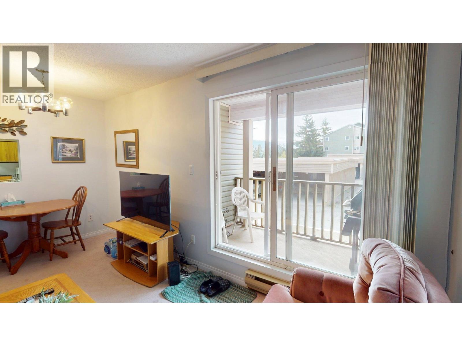 1335 Alpine Drive Unit# 202b, Elkford, British Columbia  V0B 1H0 - Photo 12 - 10365148