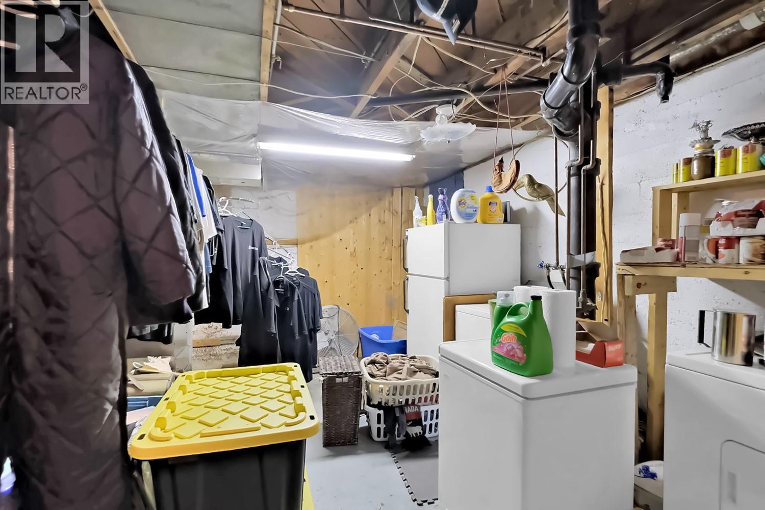 641 Papineau Street, Penticton, British Columbia  V2A 4X8 - Photo 11 - 10365378