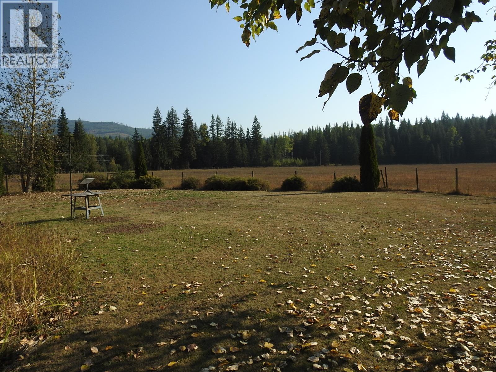 1852 Trinity Valley Road, Lumby, British Columbia  V0E 2G4 - Photo 11 - 10364854