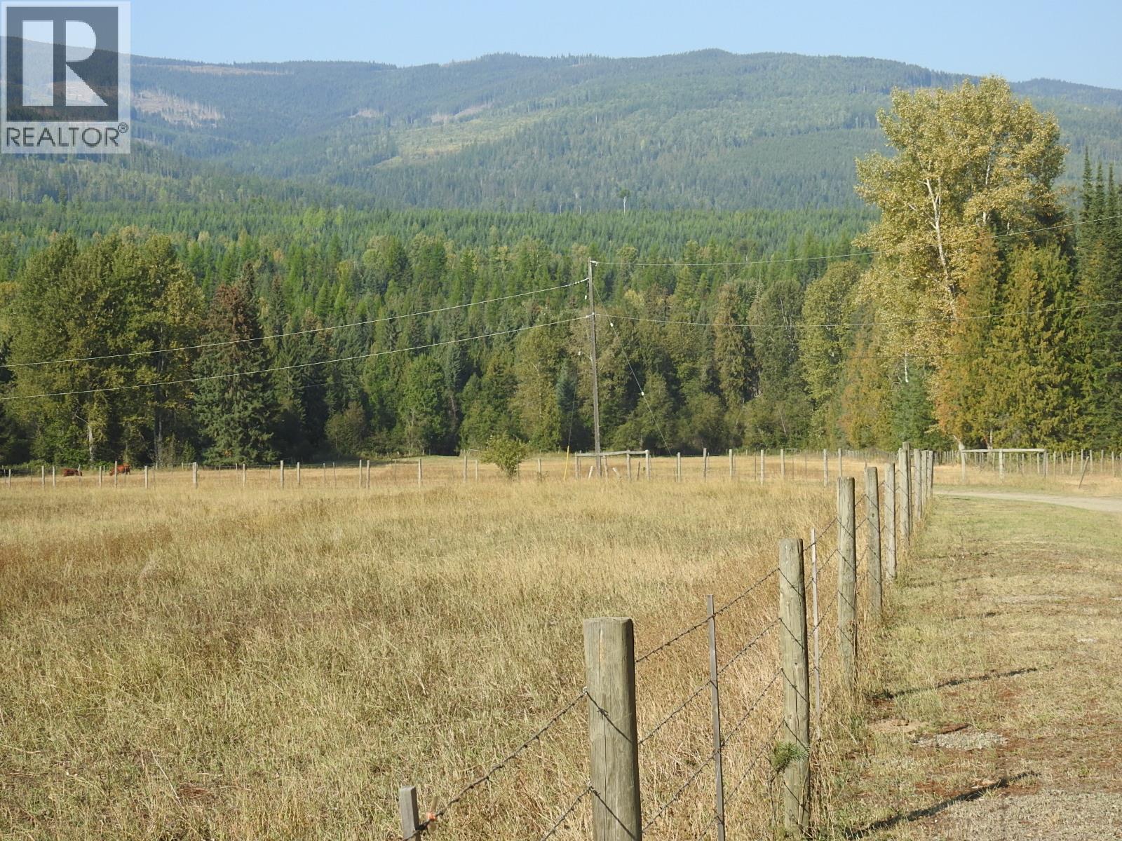 1852 Trinity Valley Road, Lumby, British Columbia  V0E 2G4 - Photo 25 - 10364854