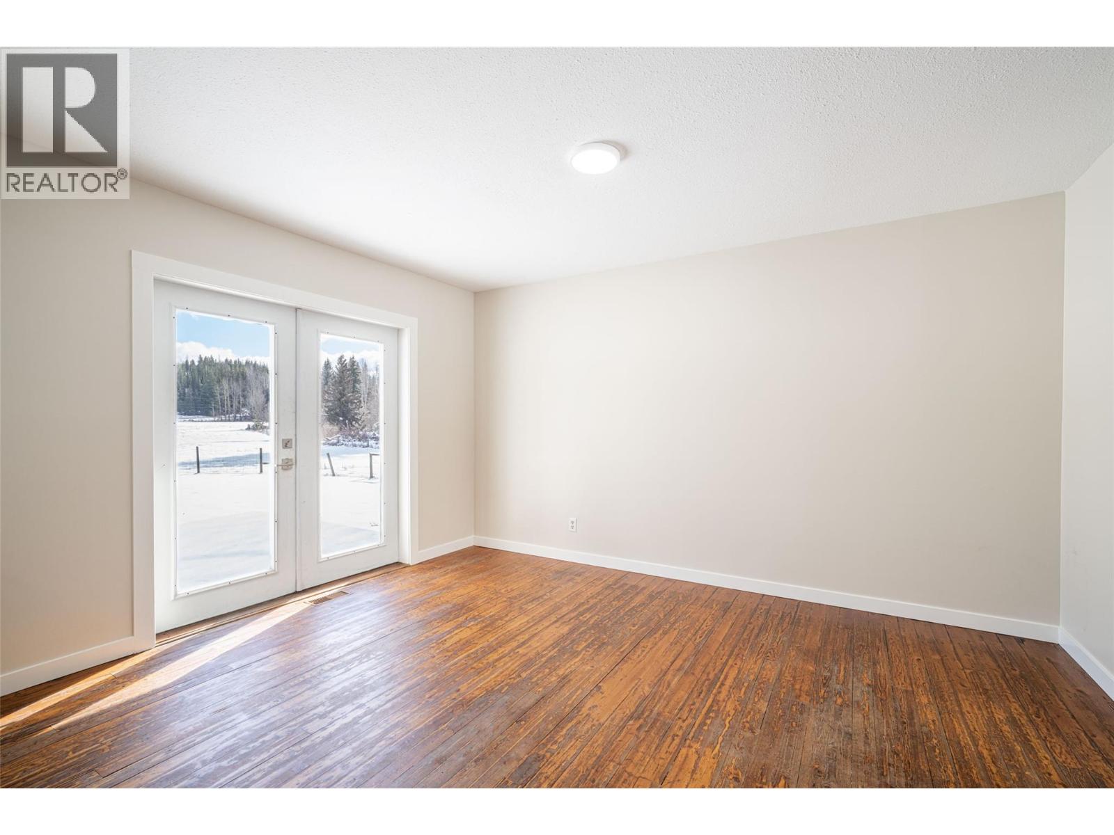 1852 Trinity Valley Road, Lumby, British Columbia  V0E 2G4 - Photo 35 - 10364854