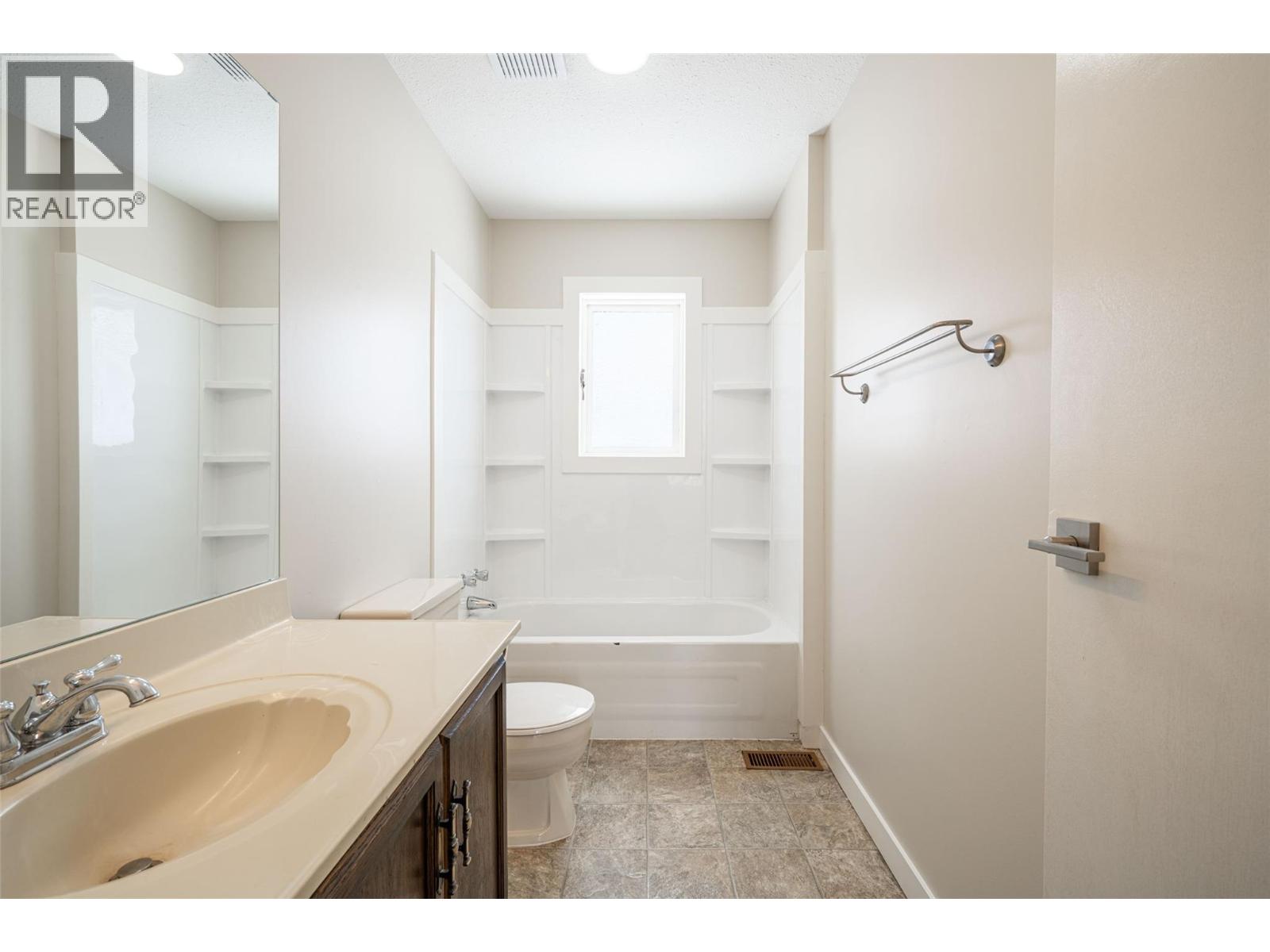 1852 Trinity Valley Road, Lumby, British Columbia  V0E 2G4 - Photo 50 - 10364854