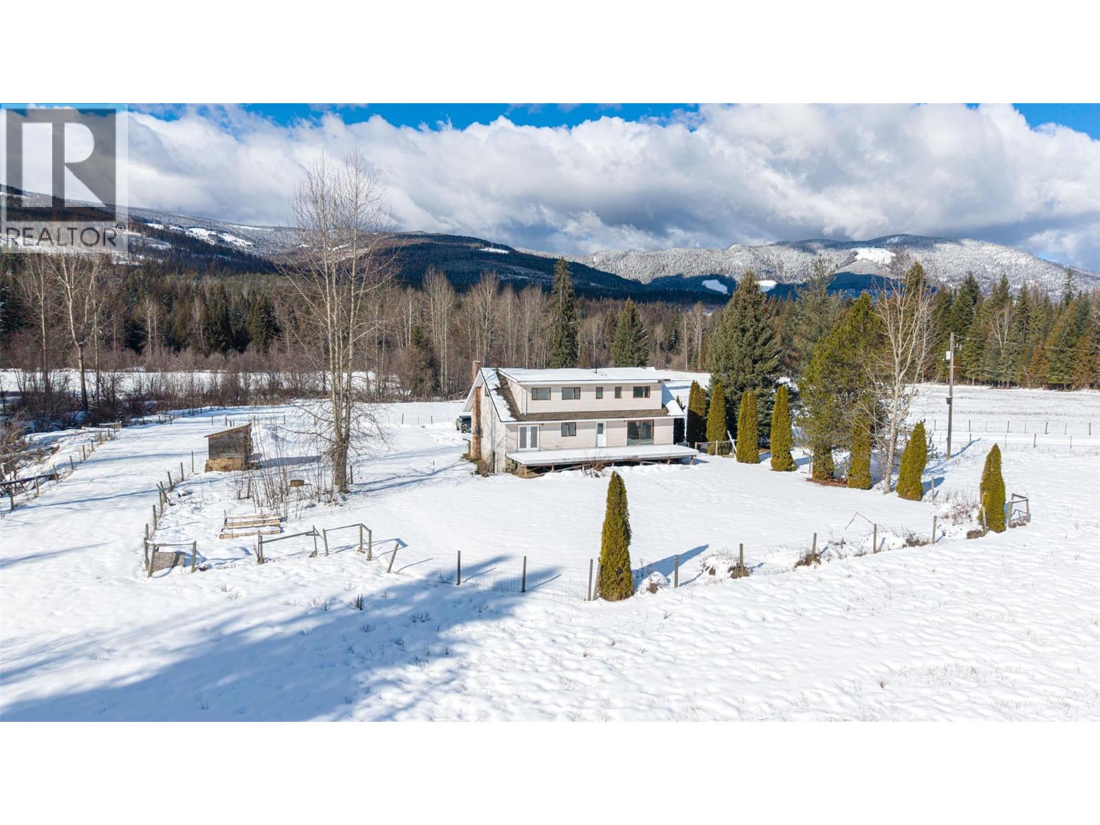 1852 Trinity Valley Road, Lumby, British Columbia  V0E 2G4 - Photo 84 - 10364854