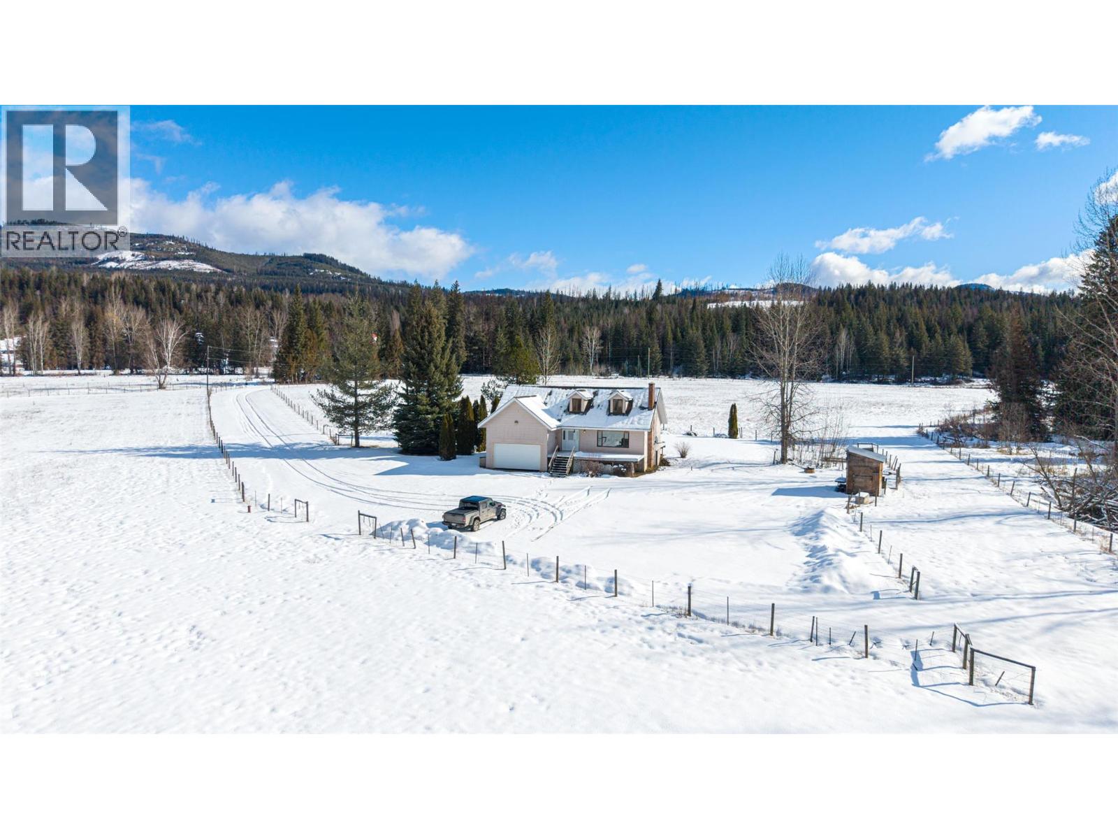 1852 Trinity Valley Road, Lumby, British Columbia  V0E 2G4 - Photo 9 - 10364854