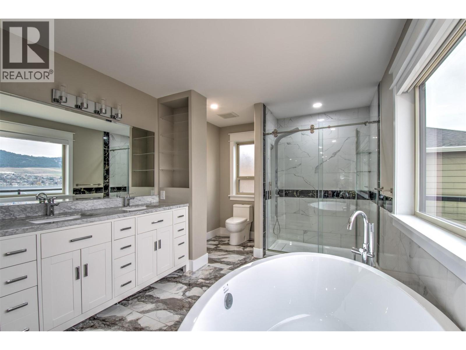 7509 Kennedy Lane Lane, Vernon, British Columbia  V1H 1C4 - Photo 18 - 10365389