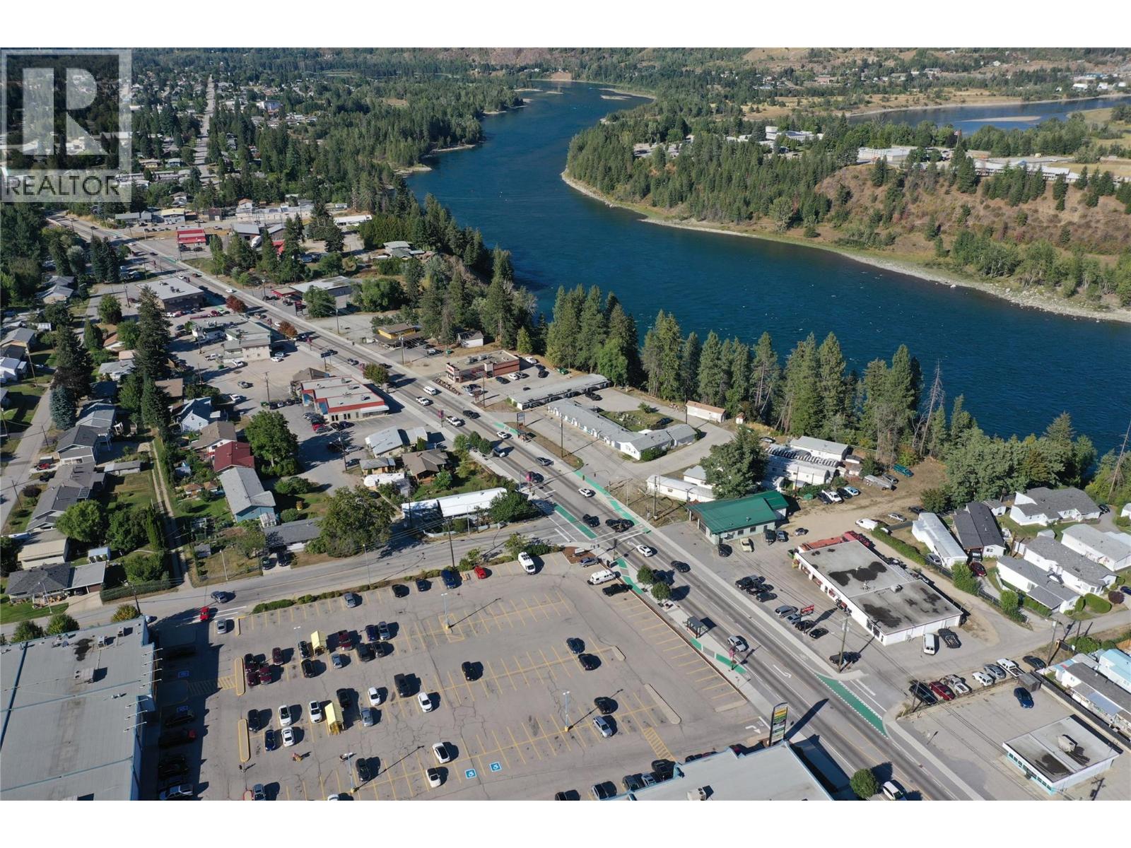 1501 Columbia Avenue, Castlegar, British Columbia  V1N 1H8 - Photo 8 - 10365360