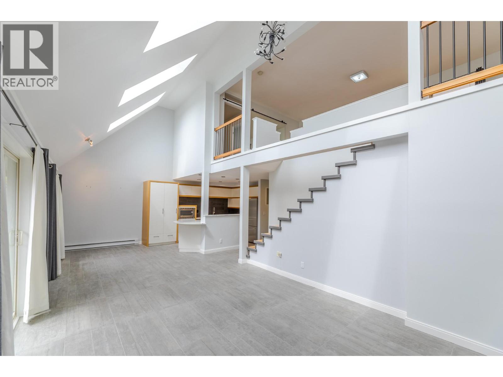 335 Churchill Avenue Unit# 201, Penticton, British Columbia  V2A 1C9 - Photo 13 - 10365318