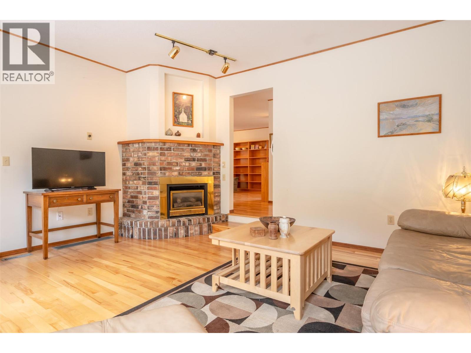 8015 Victoria Road S, Summerland, British Columbia  V0H 1Z2 - Photo 21 - 10365413