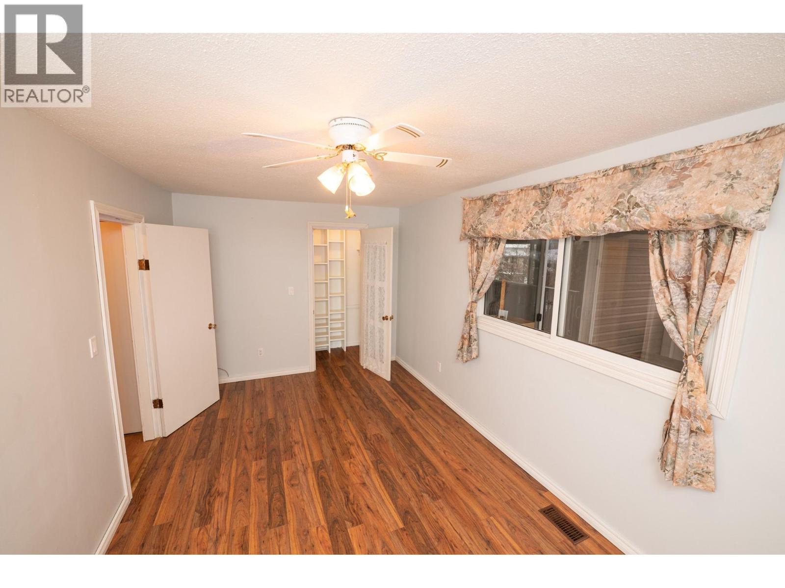 1832 Hurl Street, Creston, British Columbia  V0B 1G5 - Photo 16 - 10365402