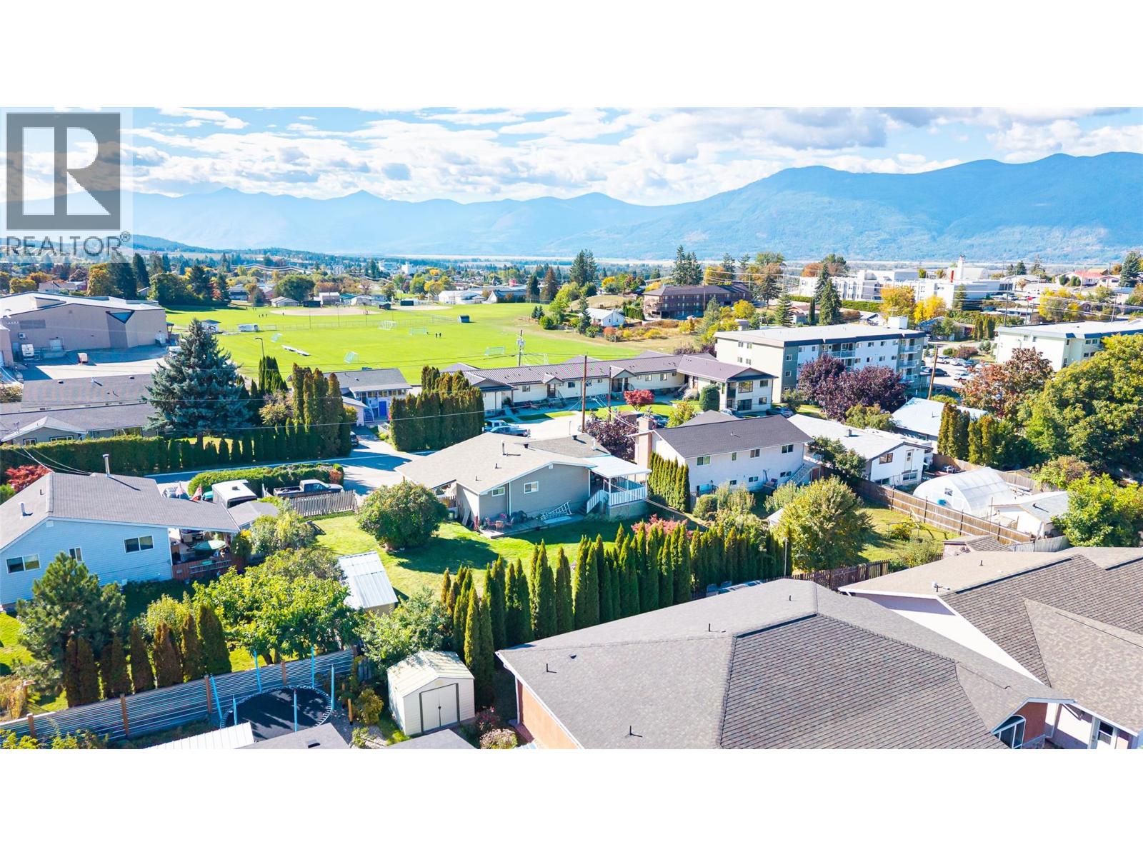 1832 Hurl Street, Creston, British Columbia  V0B 1G5 - Photo 44 - 10365402