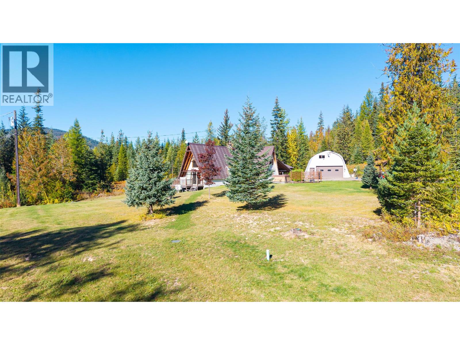 7698 3 Highway, Yahk, British Columbia  V0B 2P0 - Photo 47 - 10365419