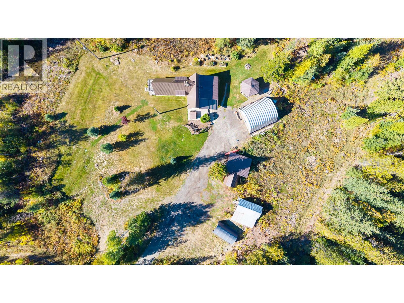 7698 3 Highway, Yahk, British Columbia  V0B 2P0 - Photo 55 - 10365419