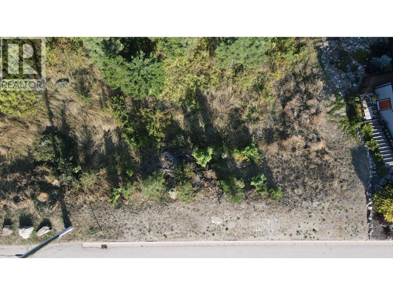 1188 Montgomery Place, Chase, British Columbia  V0E 1M0 - Photo 2 - 10364486